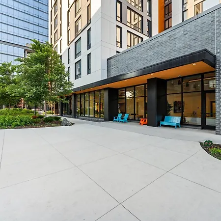 Corporate-Friendly 4Br Stylish & Central
