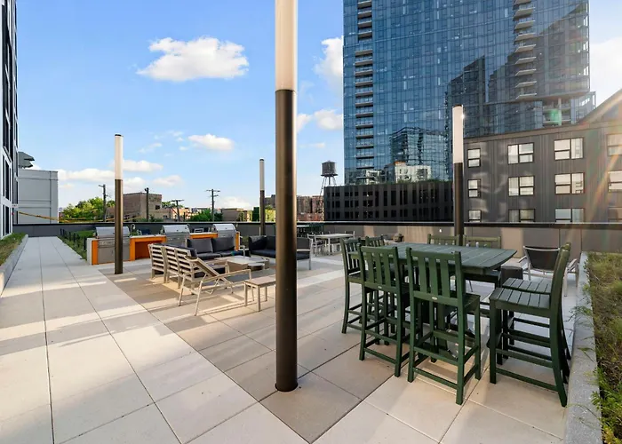 Corporate-friendly 4br Stylish & Hotel *