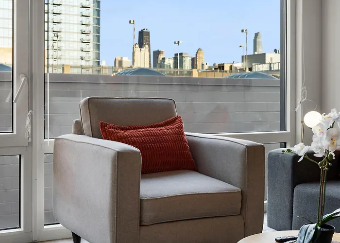 Corporate-friendly 4br Stylish &