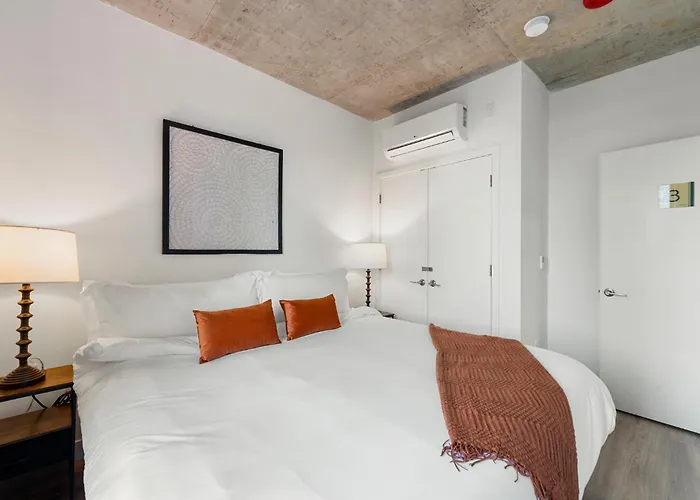 Corporate-friendly 4br Stylish & * Chicago